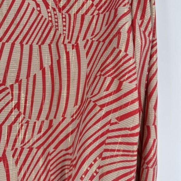 Chico’s Zenergy Neema Painterly Waves Full Zip Active Jacket Size 2 Large Red - Picture 12 of 14